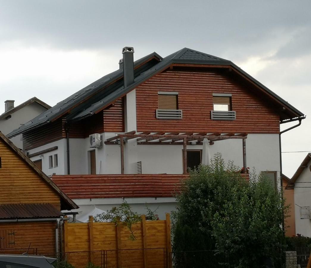 Accommodation Plitvice Korenica Exterior foto